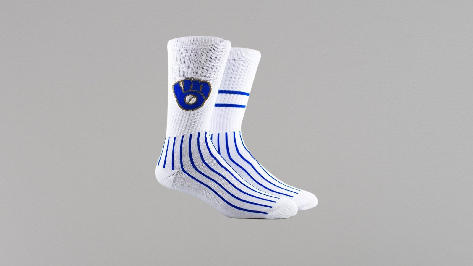 Pkwy mlb milwaukee brewers 3-pack crew socks review PKWY MLB Milwaukee Brewers 3-Pack Crew Socks Review